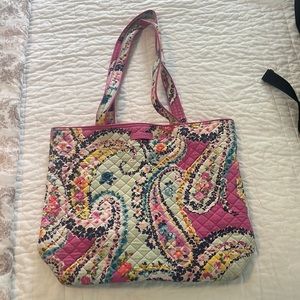 vera bradley tote bag